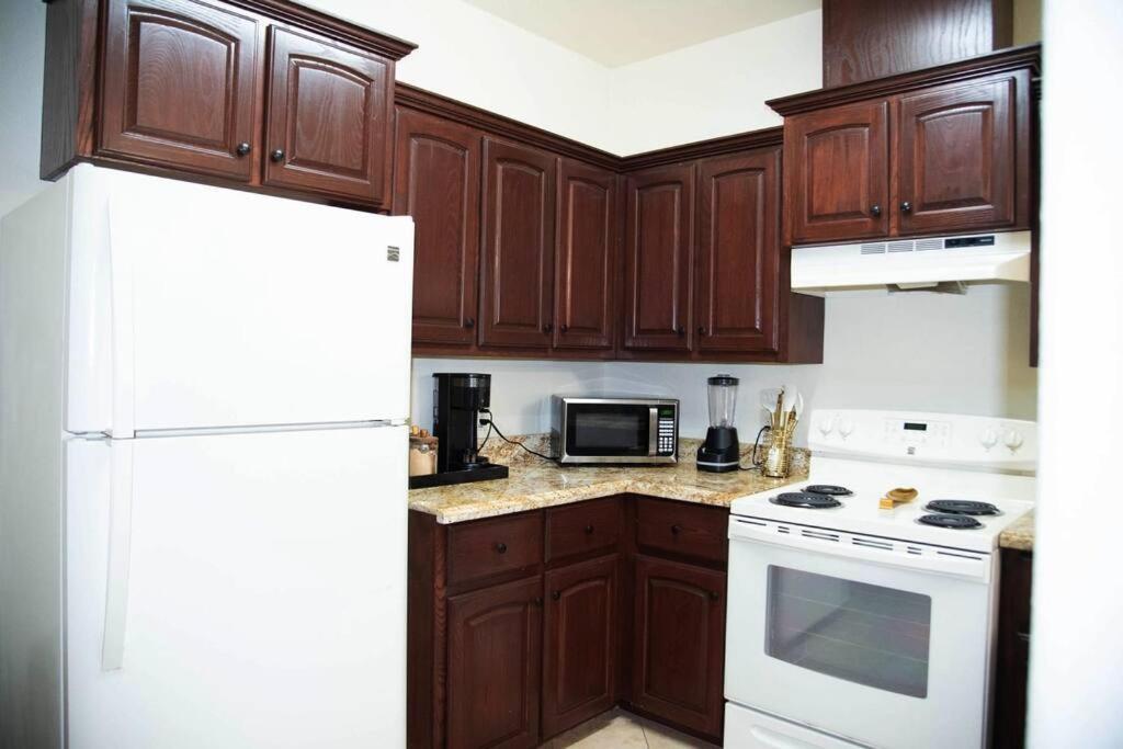 1 Min To University Utrgv 2Bd 2Bt Town Suite Edinburg Exterior foto