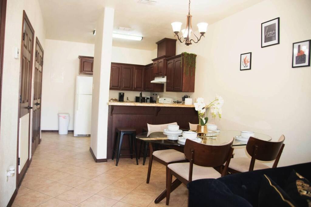 1 Min To University Utrgv 2Bd 2Bt Town Suite Edinburg Exterior foto